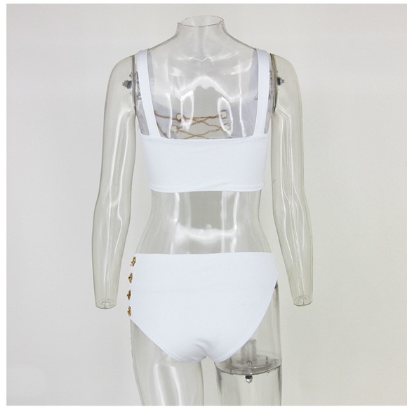NEW! White Bikini with Gold Chain - Picture 7 of 8
